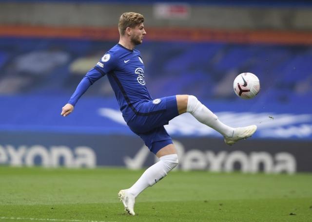 奎因成为历史上最年轻的单节100%命中率砍下20分的球员