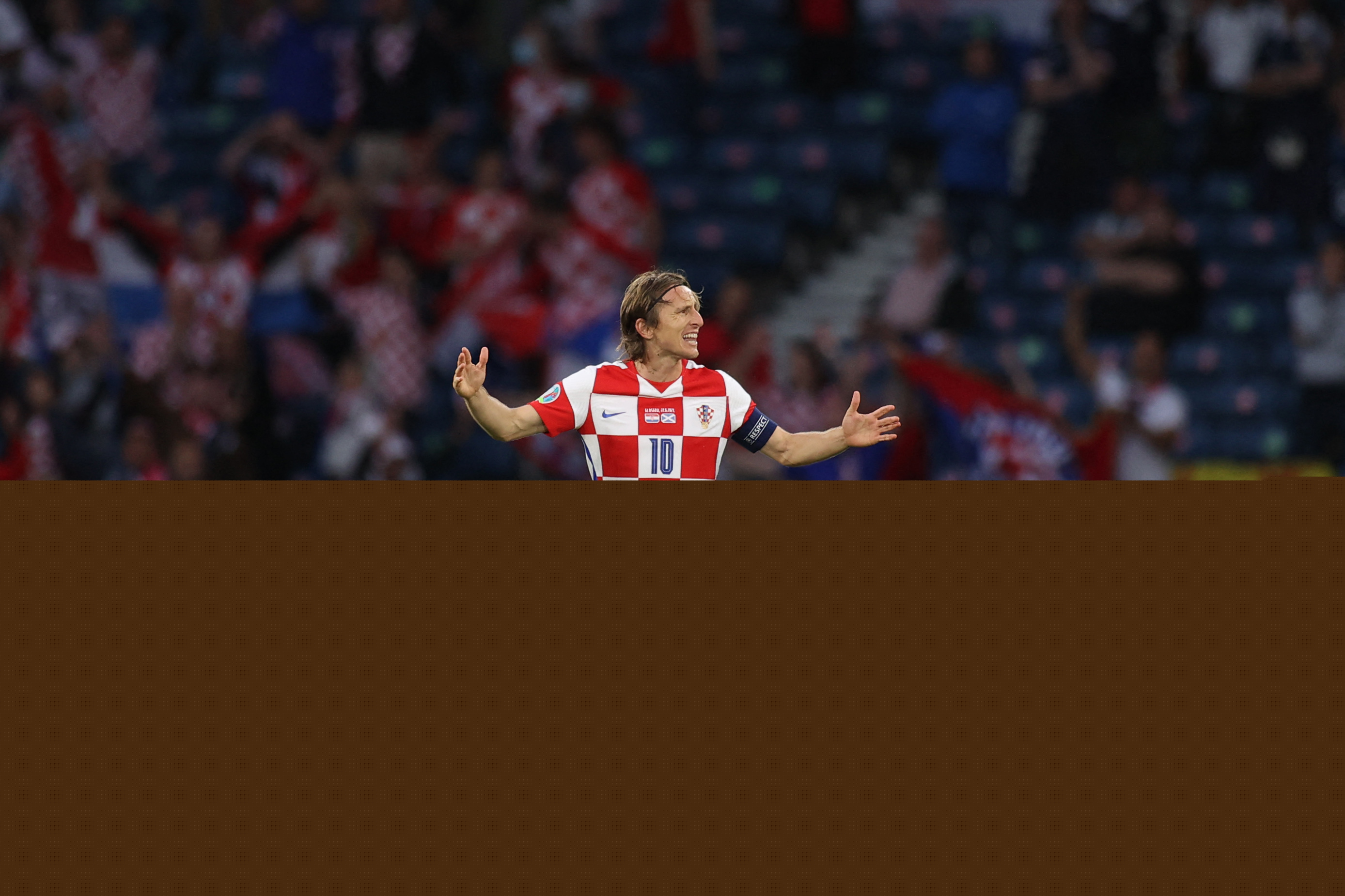 C罗成为格斗推广公司股东，并表示与后者具有相同的价值观