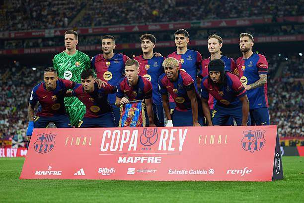 棒球与球迷互动球场大屏幕上的摄像头互动如何增加观赛粘性