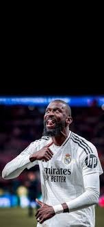 篮球篮网锁定前八席位，季后赛形势明朗